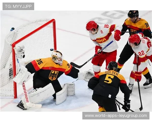 冰球补射入网打破僵局